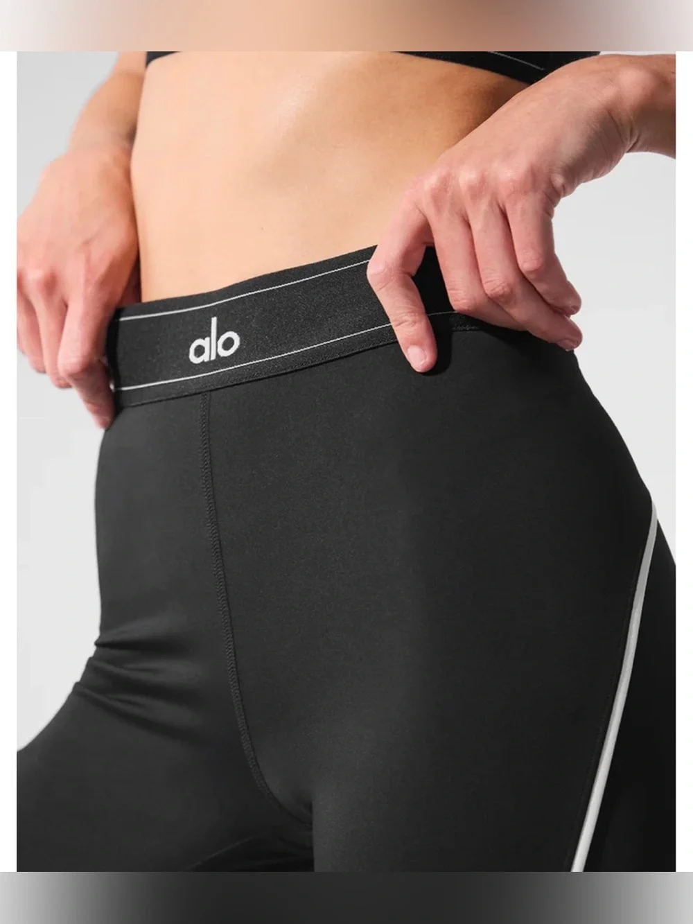 ALO Yoga Airlift High-Waist Suit Up Legging S